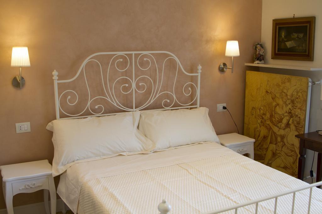 ريميني B&B I Propilei Di San Girolamo المظهر الخارجي الصورة