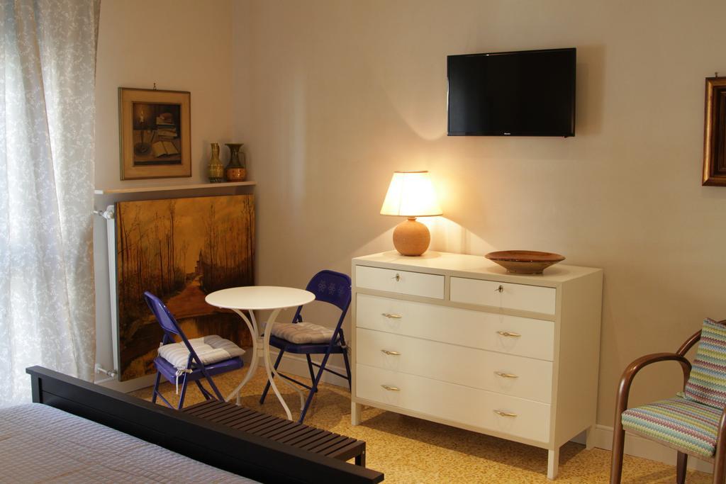 ريميني B&B I Propilei Di San Girolamo المظهر الخارجي الصورة